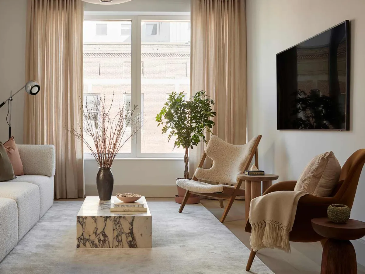 Modern Minimalist Interior Design: Creating Elegant Spaces That Feel Effortless